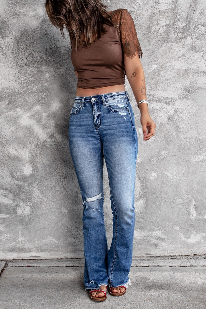 Sara® | Vintage inspired '90 Hochtaillierte Jeans mit Schlagseite in blauw